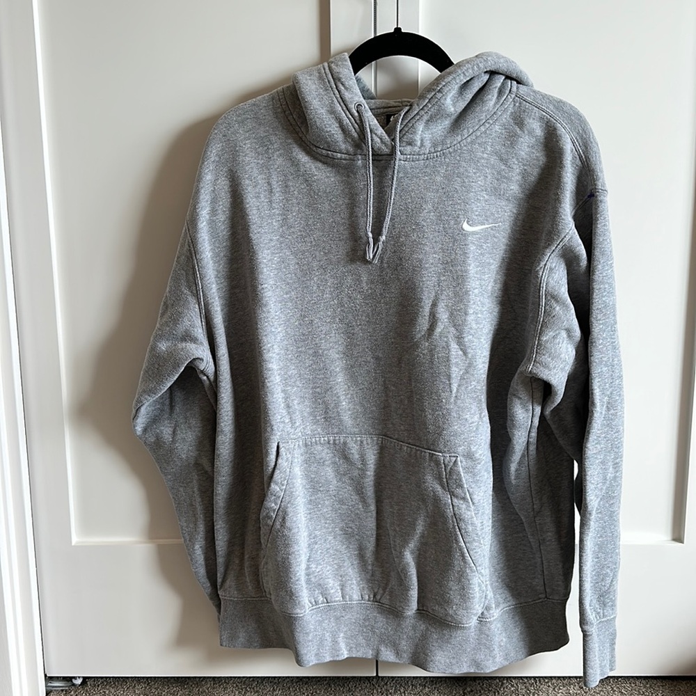 Light gray Nike sweatshirt.